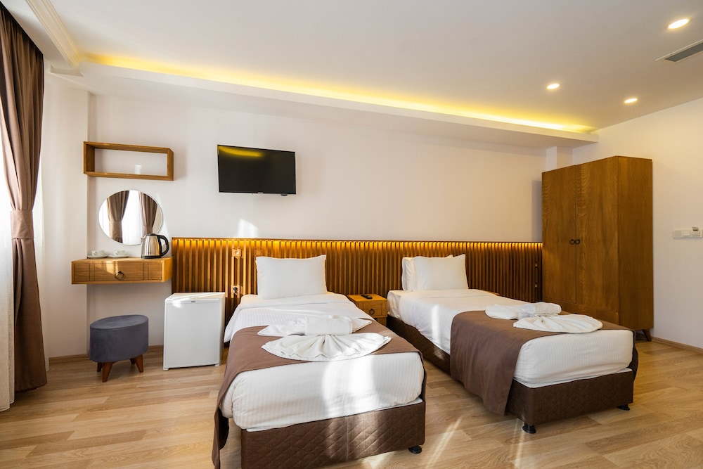 Family Quadruple Room photo 1