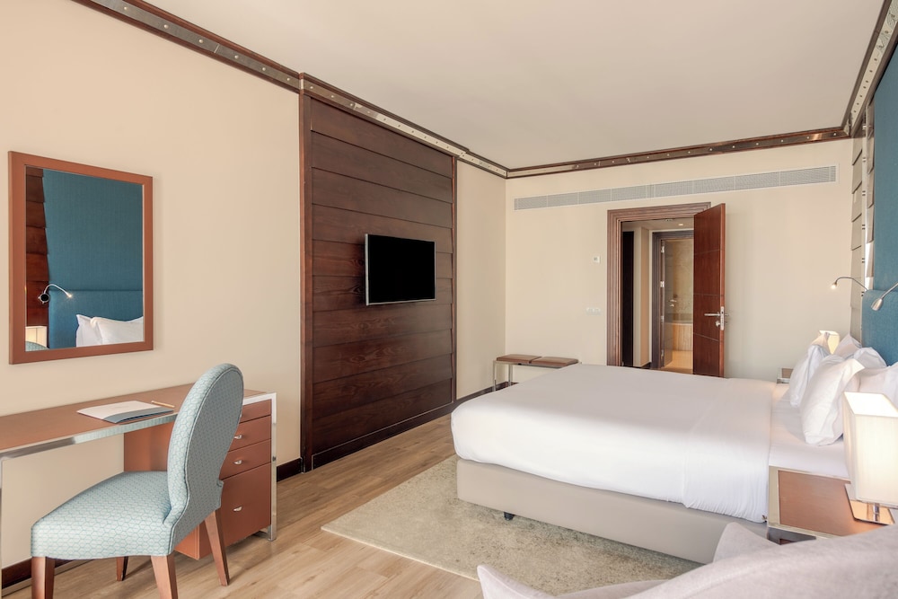 Suite, Ocean View - Photo 4