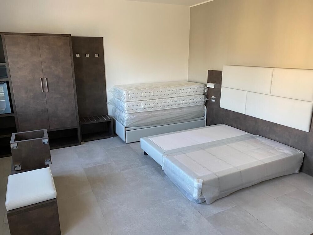 Exclusive Quadruple Room, 1 Double Bed with Sofa bed, Terrace photo 2