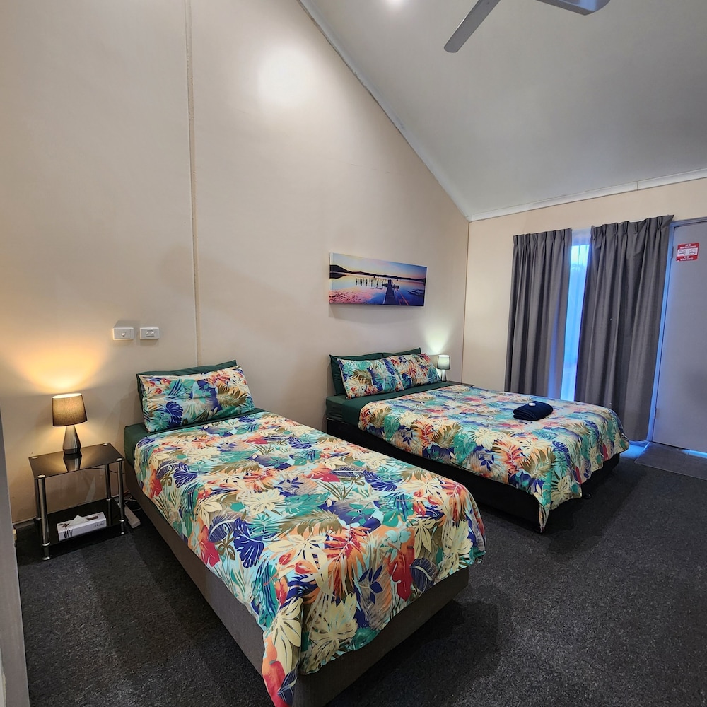 Standard Double or Twin Room, Non Smoking (Twin) photo 2