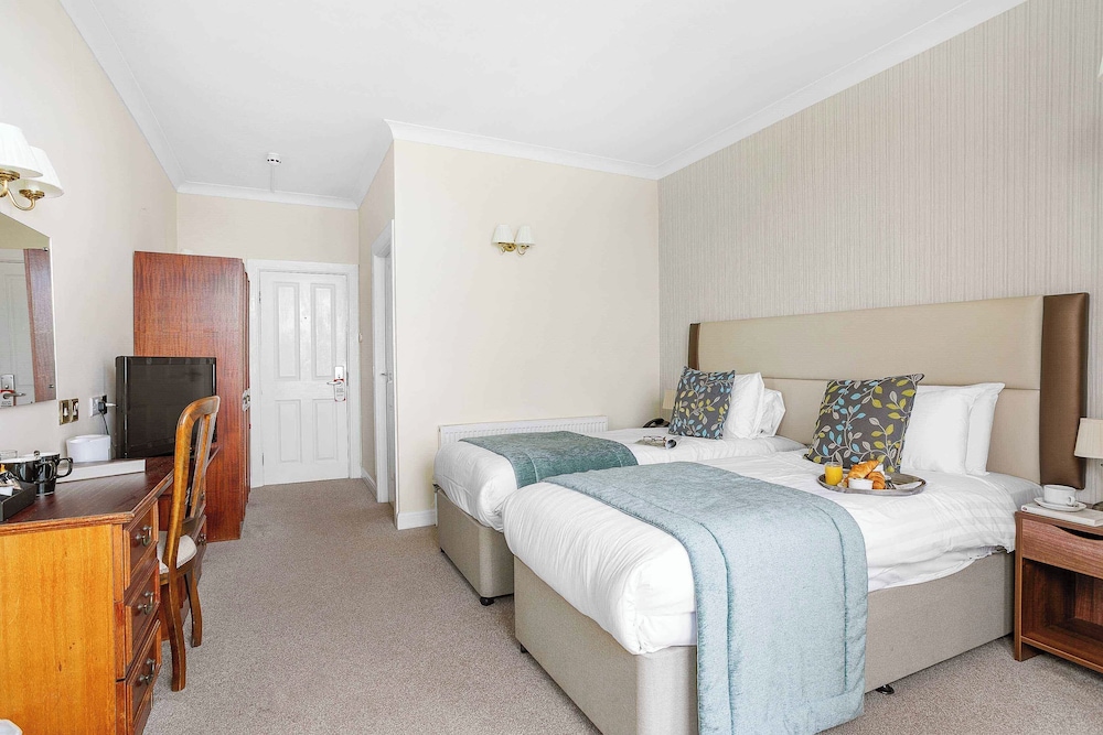 Twin Room - Photo 2