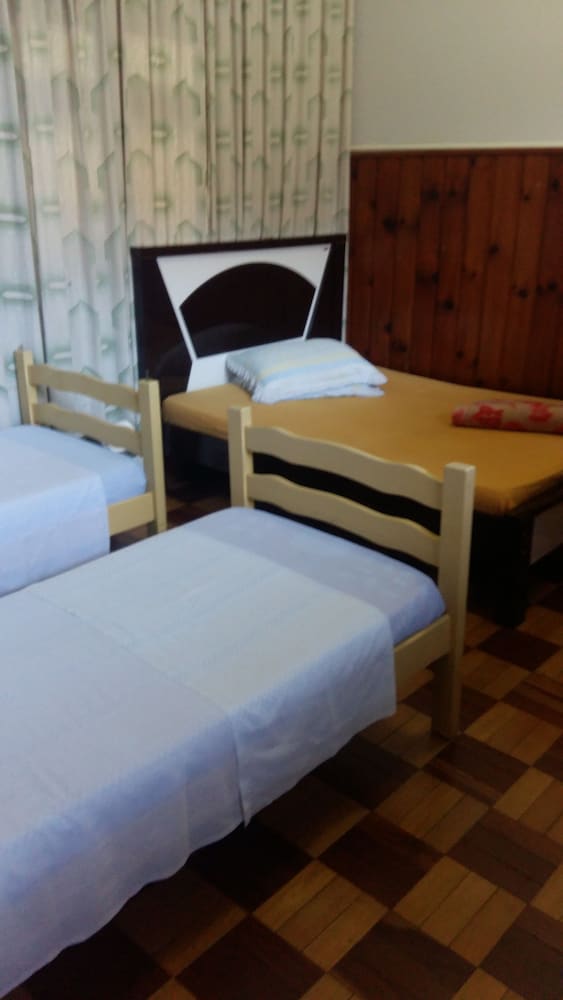 Family Room, Multiple Beds, Non Smoking photo 1