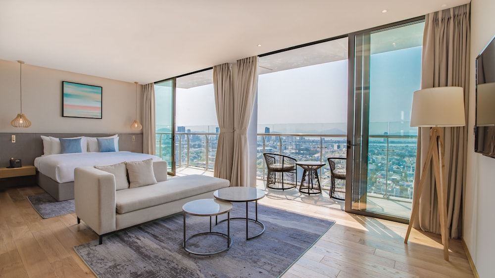 Junior Suite, City View - Photo 2