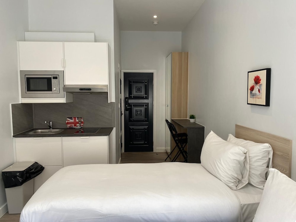 Suite, Private Bathroom (Apartment) photo 1