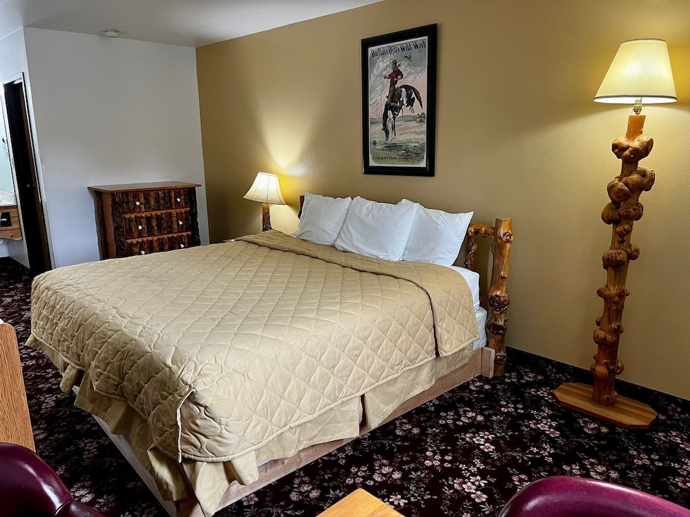 Single Room, 1 Queen Bed photo 2