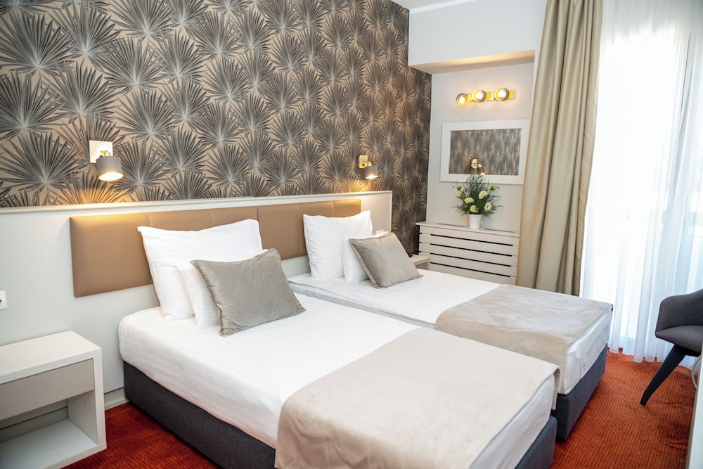 Classic Double or Twin Room (LUX) photo 3