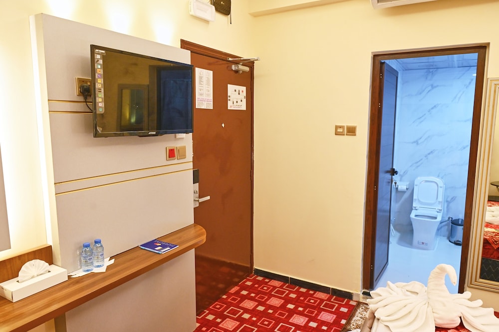 Standard Double Room, City View photo 3