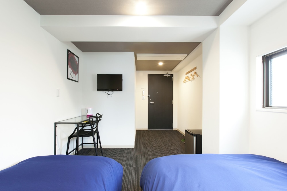 Standard Twin Room, Balcony photo 1