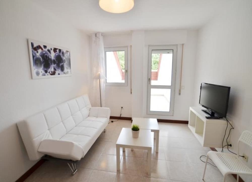 Family Apartment, 2 Bedrooms, Mountain View photo 3