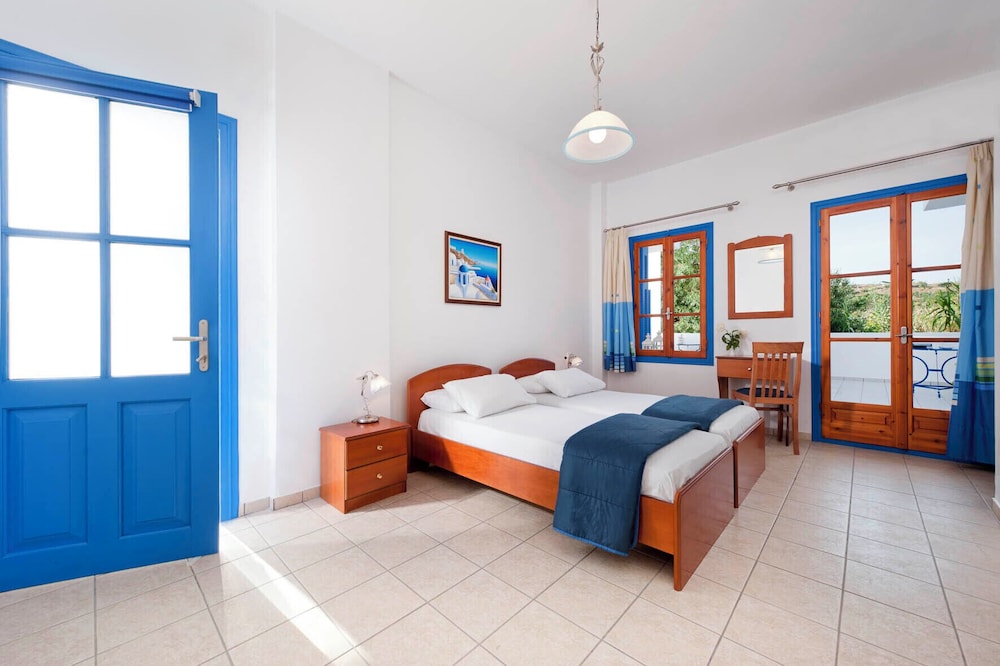 Basic Double or Twin Room, City View