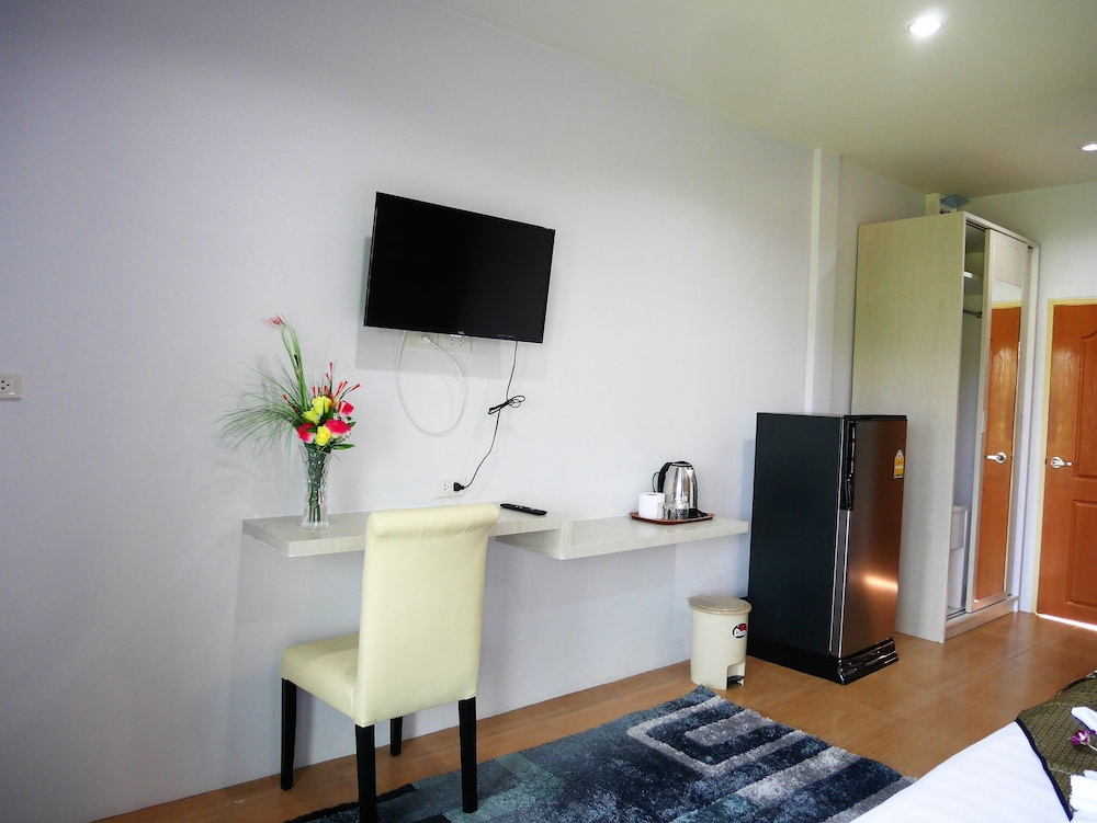 Standard Double Room photo 3
