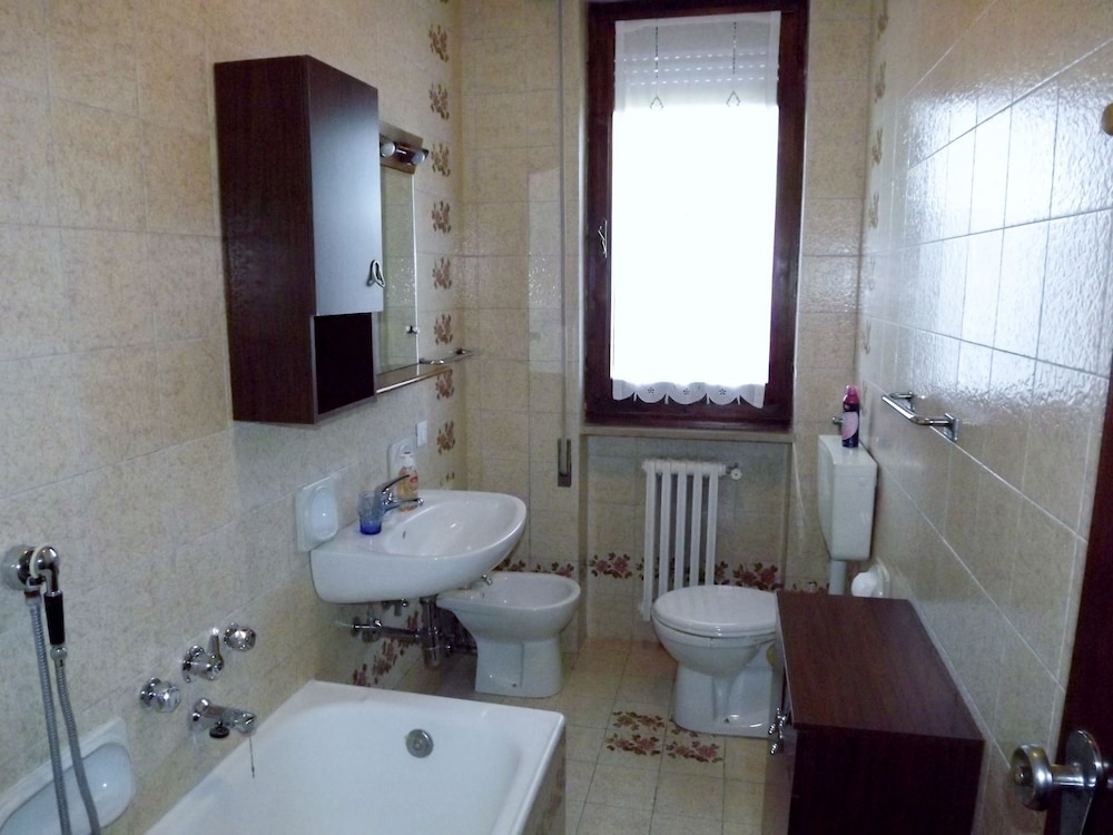 Apartment, 2 Bedrooms, Terrace photo 2