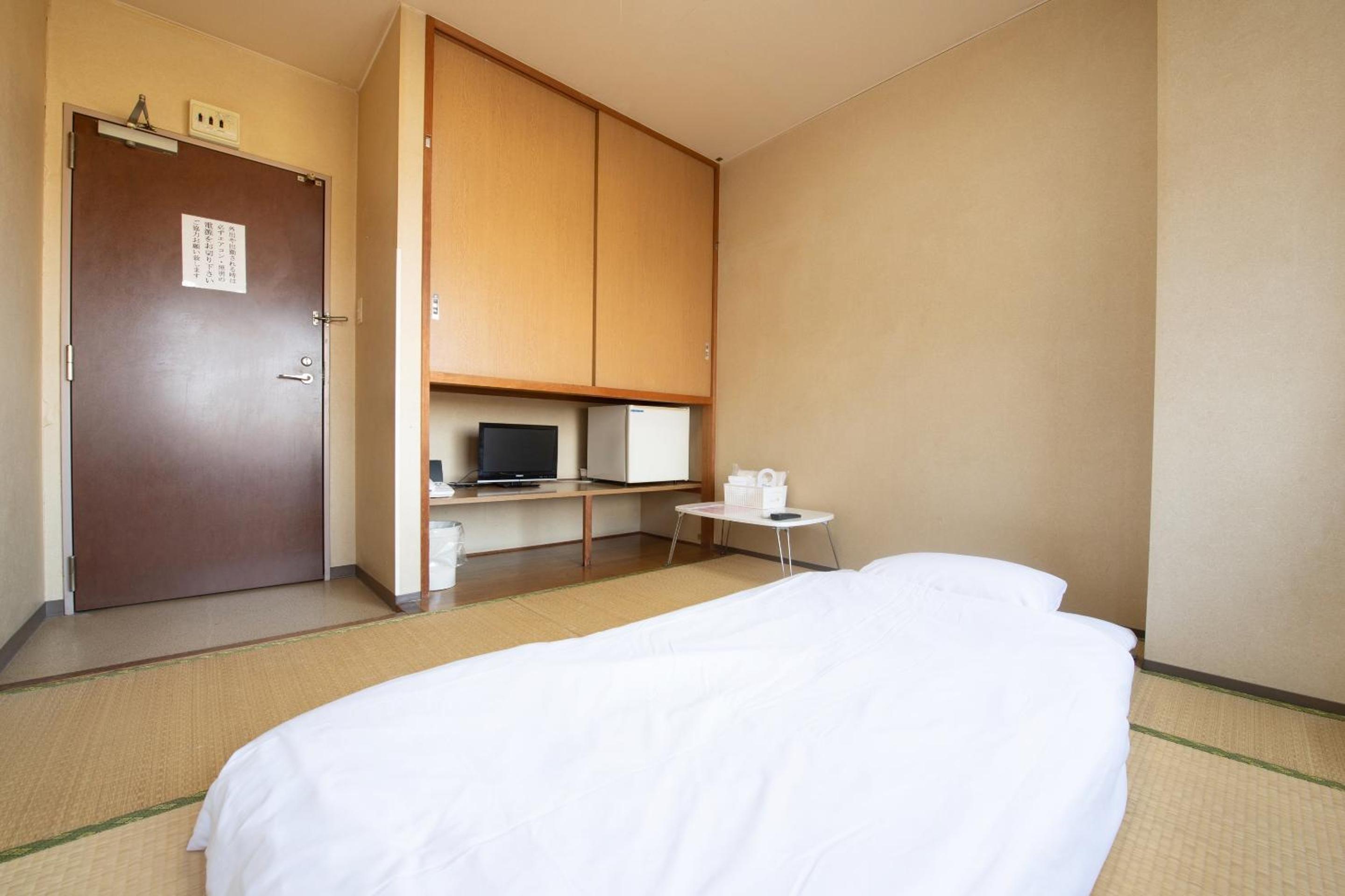 Japanese-Style Room