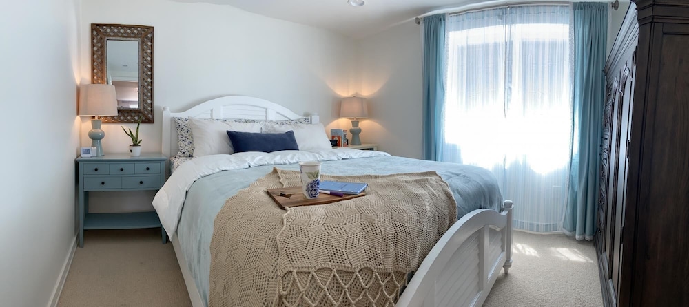 2BR 2BA Alki Beach Waterfront Retreat Extended Stay, Zdjęcie 7