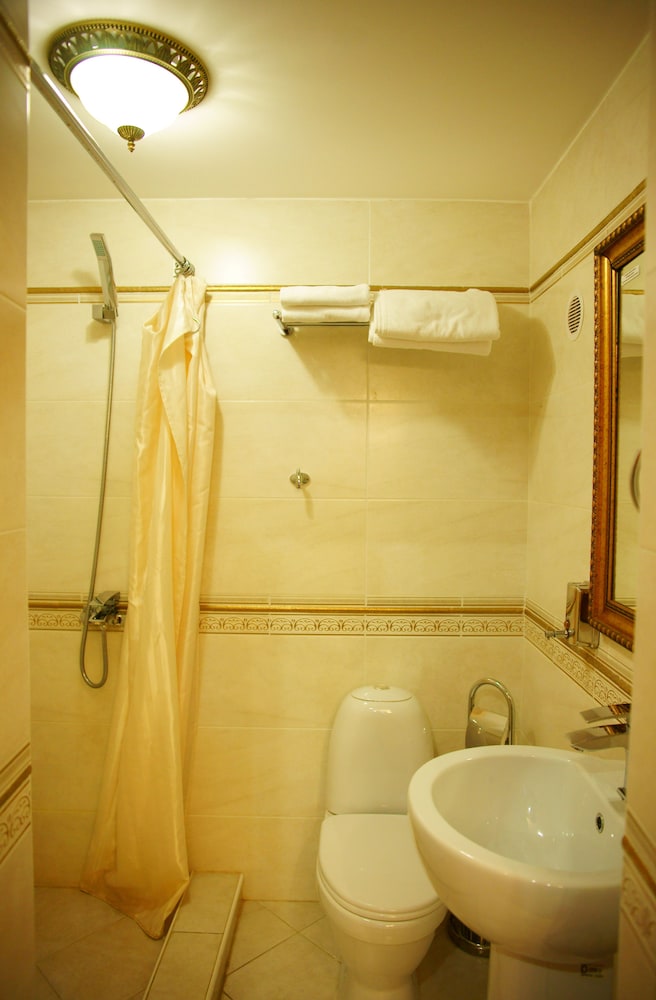 Family Double Room, 1 Queen Bed, Accessible photo 2
