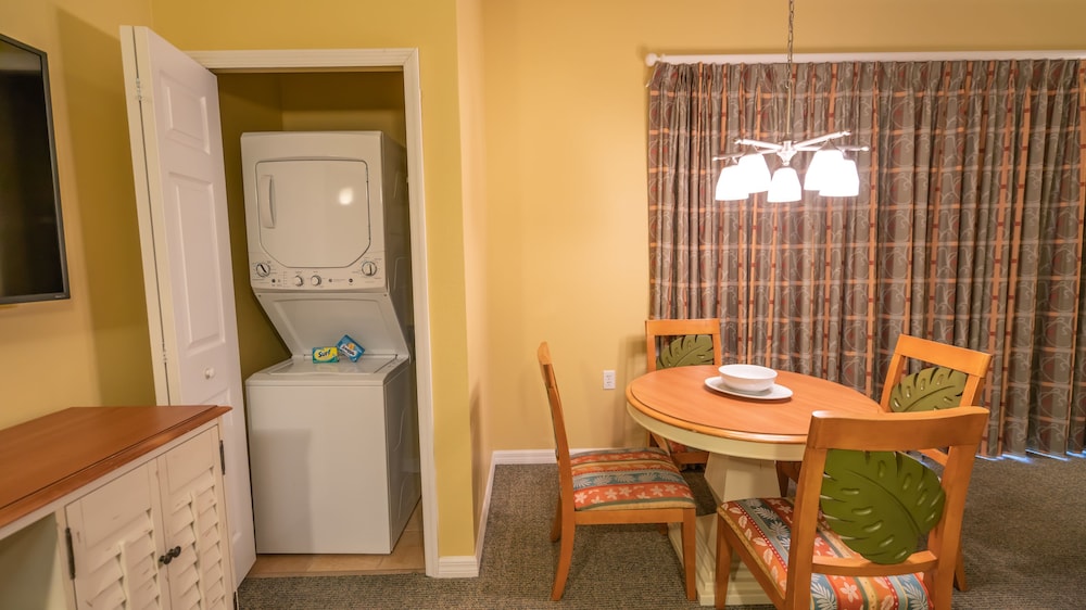 Suite, 1 Bedroom - Photo 14