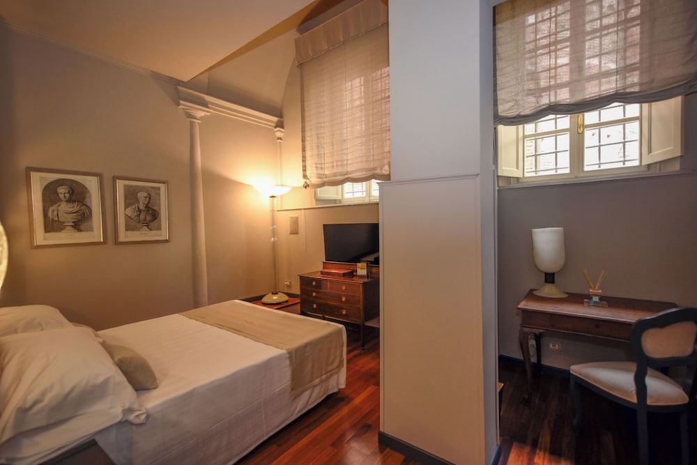 Superior Room - Photo 5