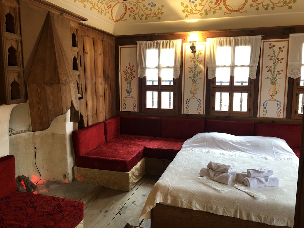 Deluxe Single Room photo 3
