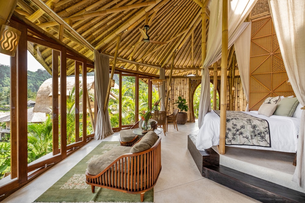 Luxury Villa, 1 King Bed, Private Pool, Hill View