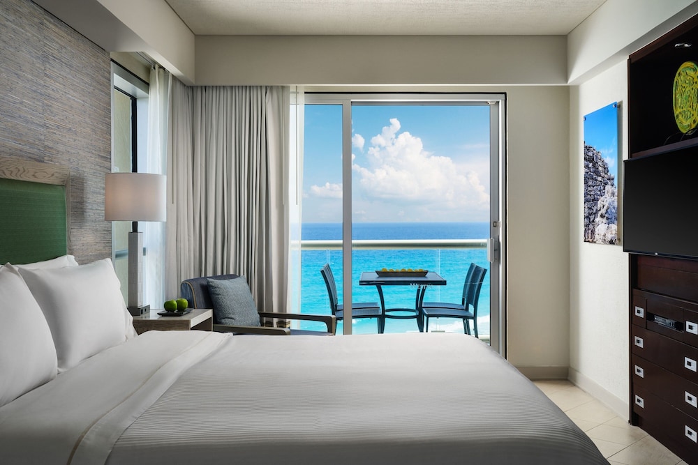 Villa, 1 Bedroom, Balcony (Oceanfront) - Photo 3