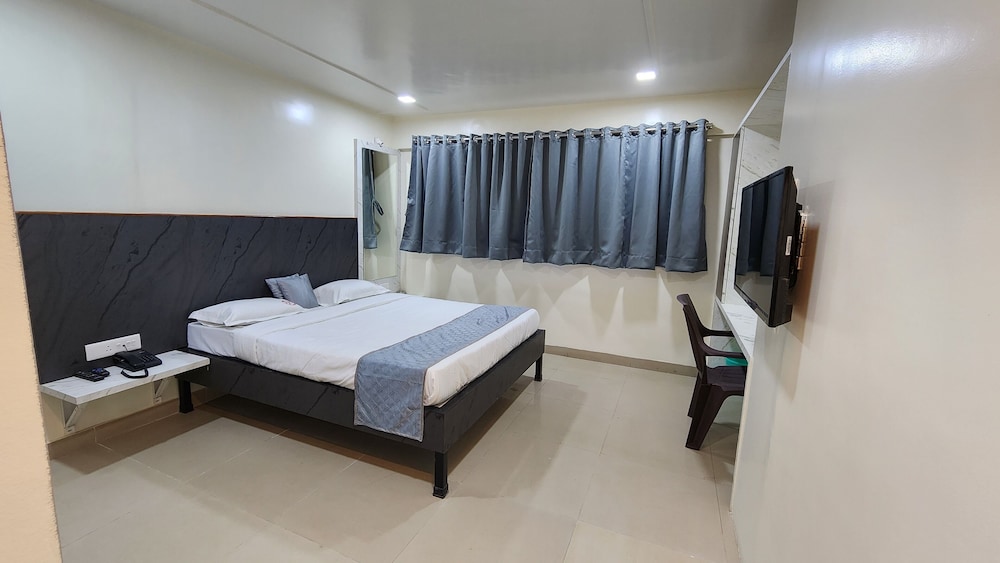 Basic Double Room