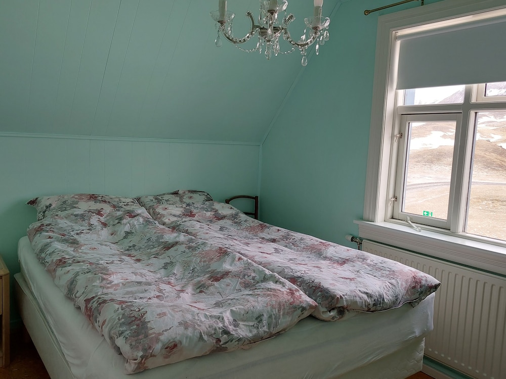 Economy Double Room photo 2