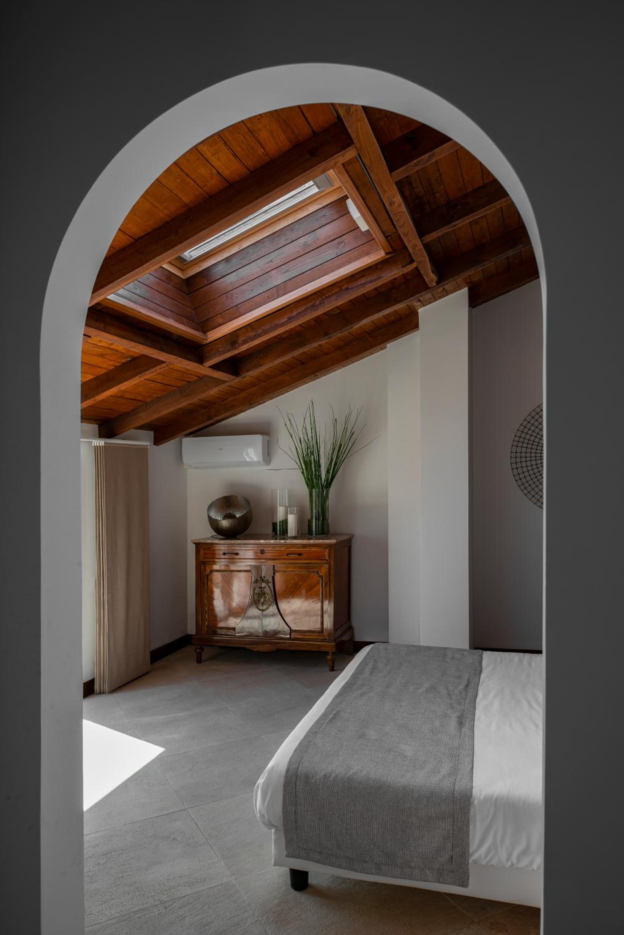 Superior Double Room with Lake View and Balcony - Photo 8