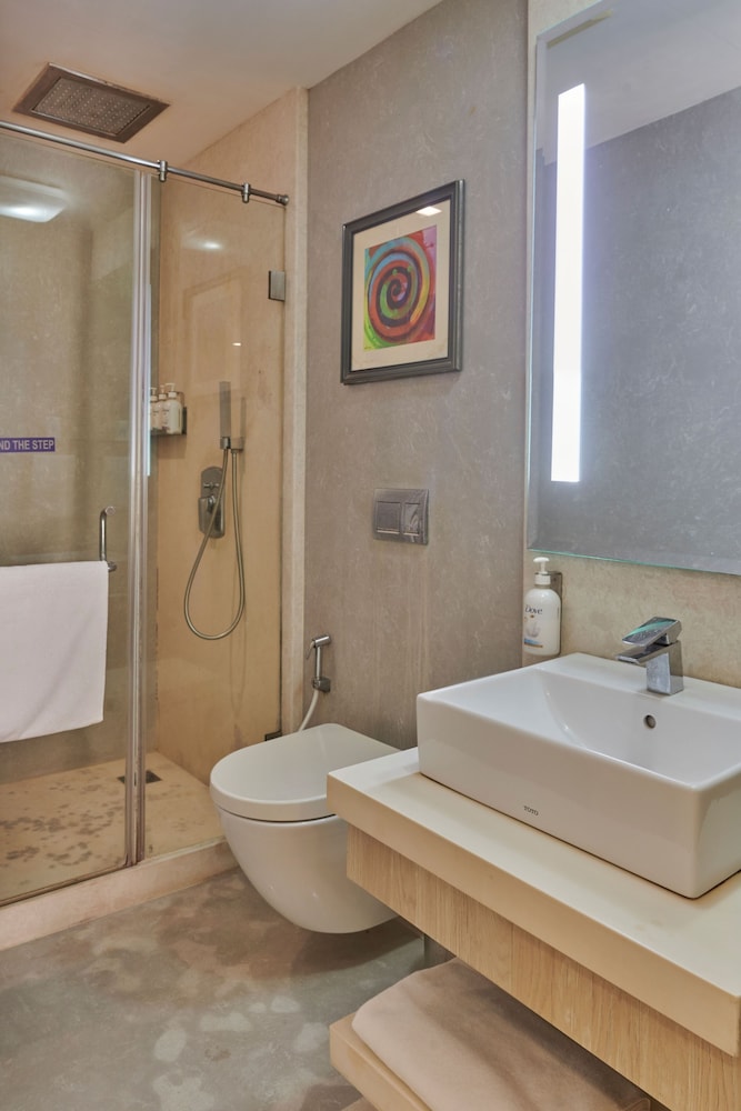 Available room