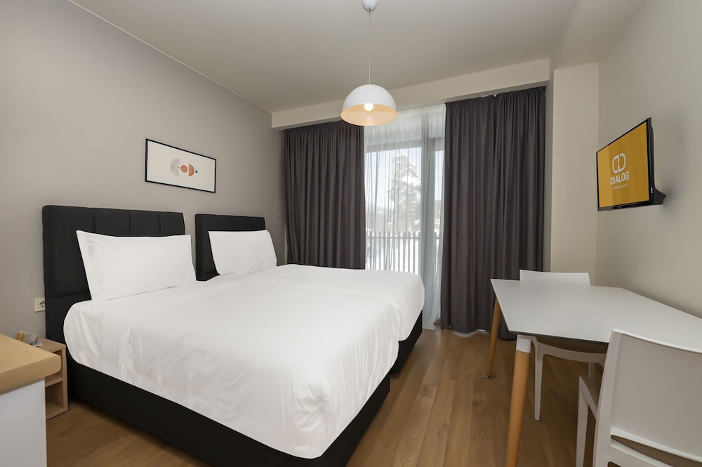 Standard Twin Room - Photo 1