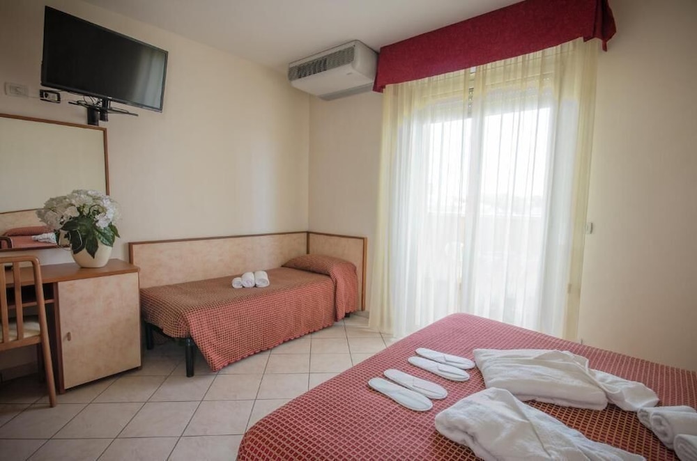 Triple Room, Sea View photo 1