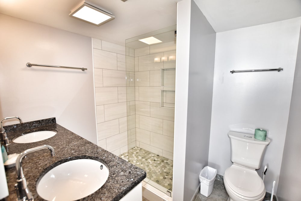 Condo, 3 Bedrooms photo 2