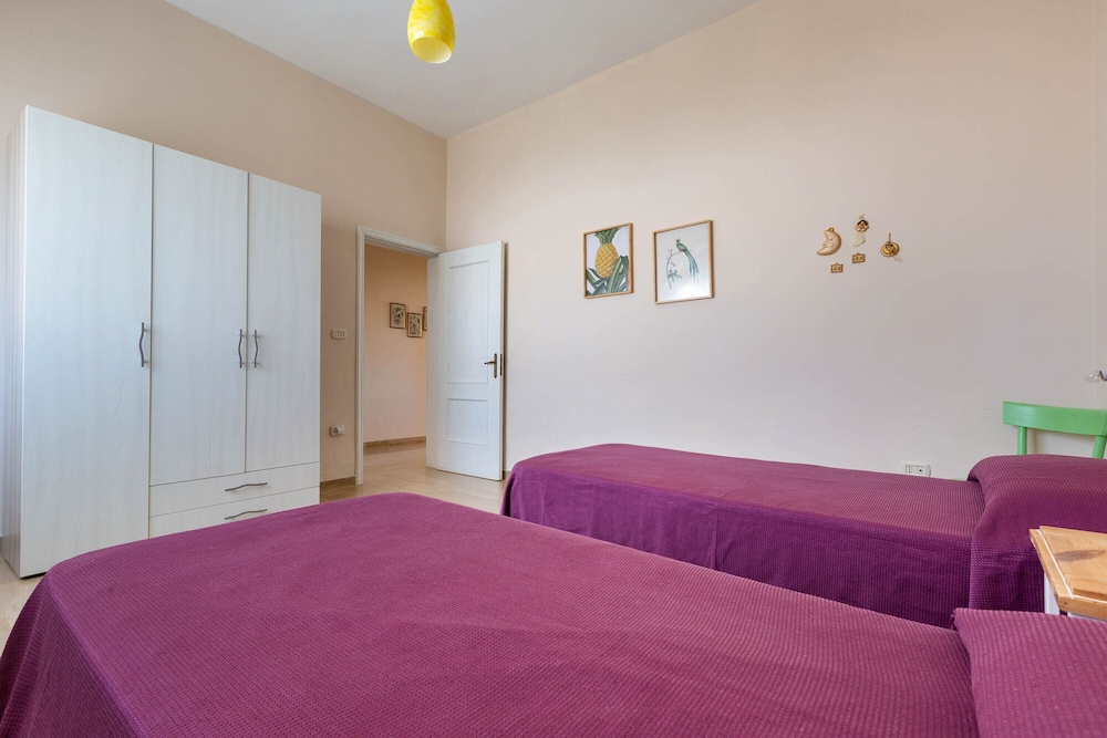 Villa photo 3
