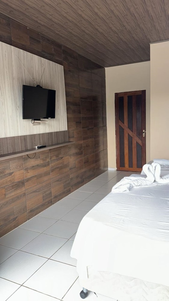 Economy Double Room, City View photo 2