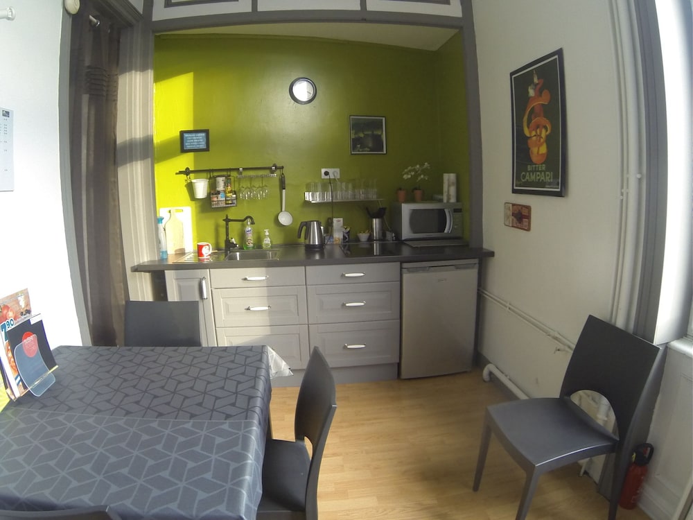 Triple Room - Photo 6