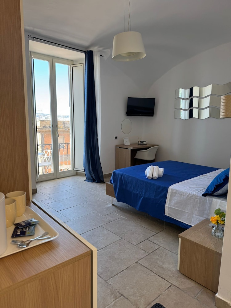 Elite Room, 1 Queen Bed, Sea View