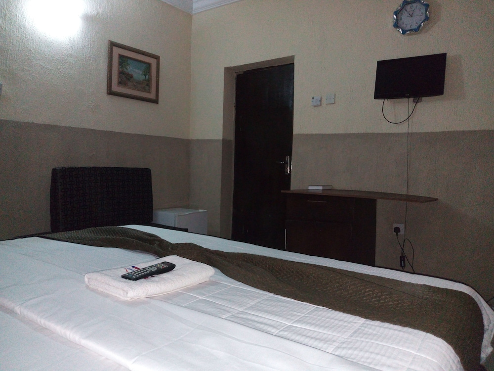 Standard Room, 1 Double Bed, Non Smoking photo 2