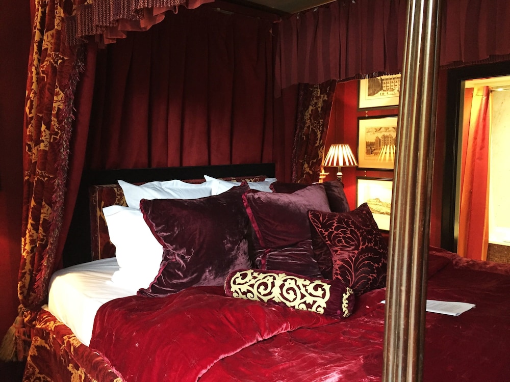 Allan Ramsay Suite - Photo 5