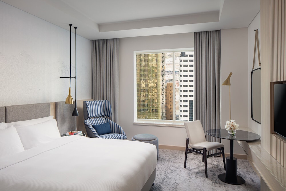 Room, 1 King Bed (Guest, Newly Designed) - Photo 3