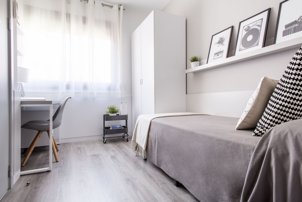 Double Room, 2 Bedrooms, Connecting Rooms