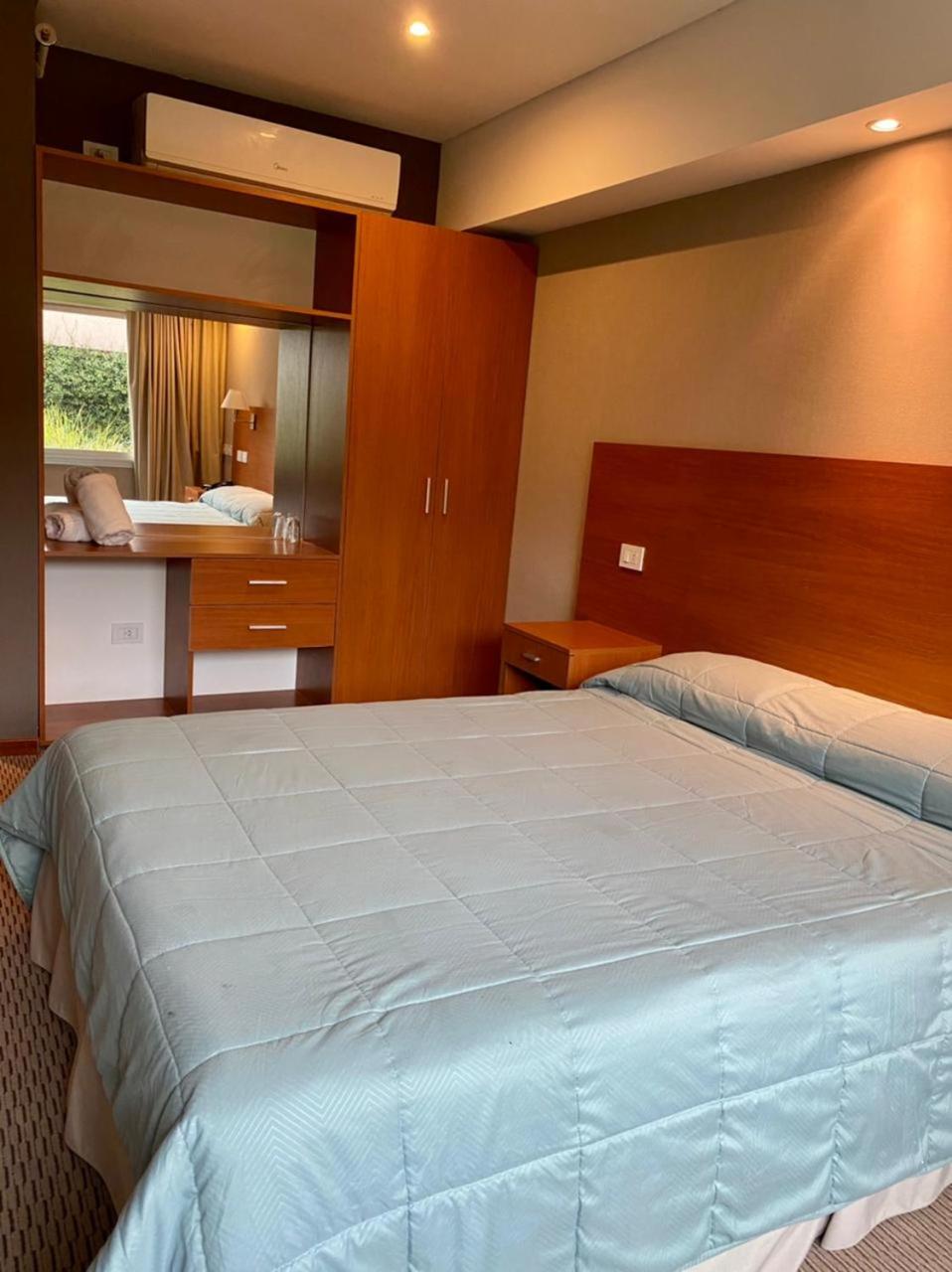 Double Room - Disability Access photo 2