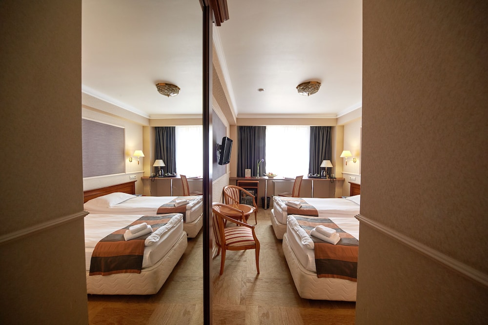 Standard Room photo 3