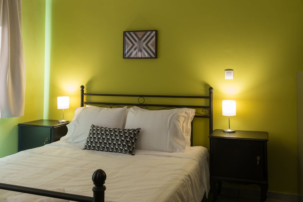 Double Room (21)