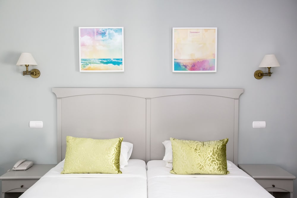 Classic Double or Twin Room - Photo 3