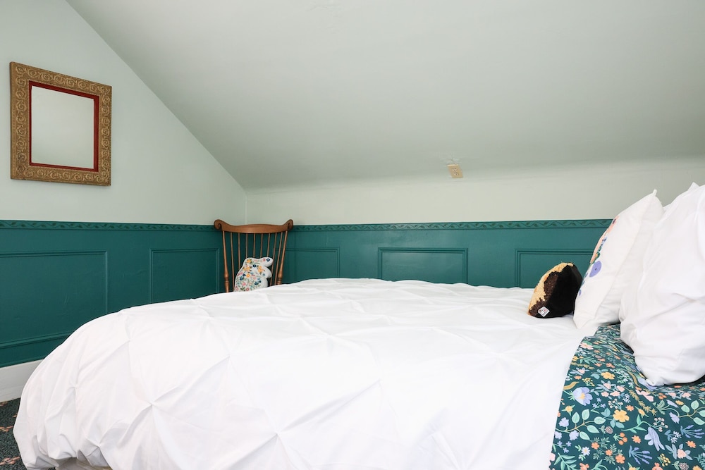 Room, Private Bathroom (Carriage House) photo 3