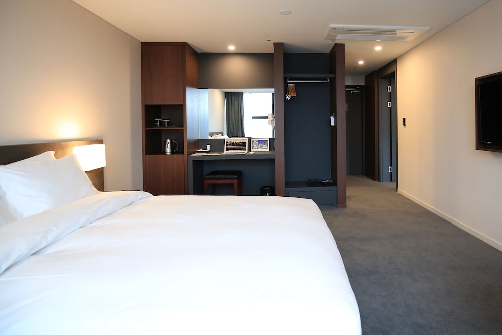 Family Room, 2 Double Beds, Non Smoking