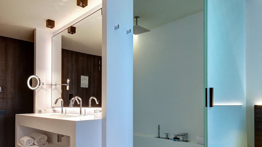 Superior Triple Room photo 2