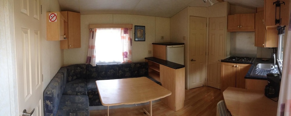 Mobile Home (Style) photo 3
