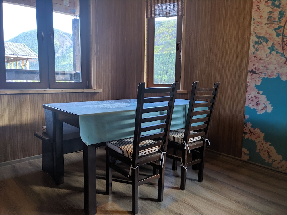 Cottage (Asia) photo 2