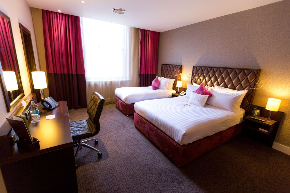 Room, Accessible thumbnail 6