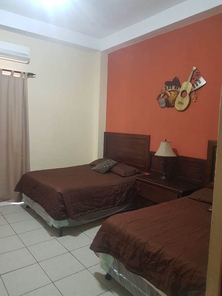 Classic Double Room, Non Smoking photo 2
